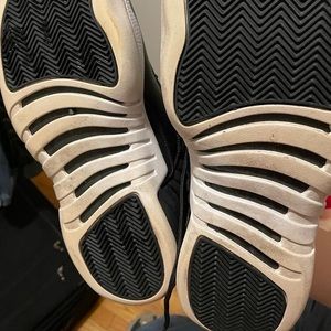 Men Jordan shoes